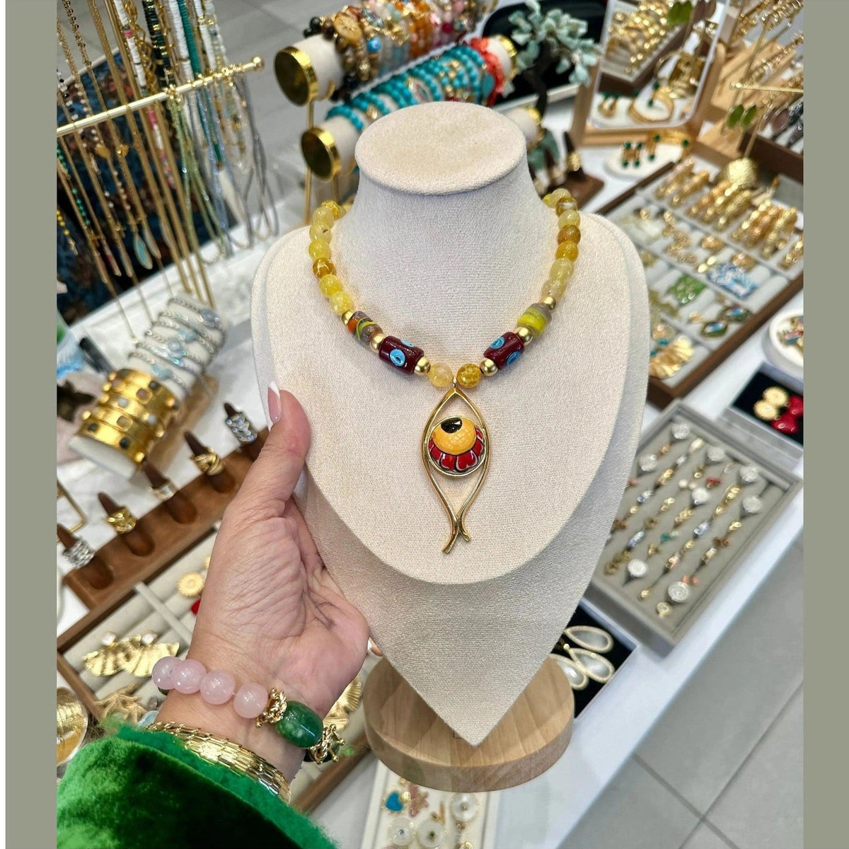 Daphne Quartz Necklace - Penelope Made This