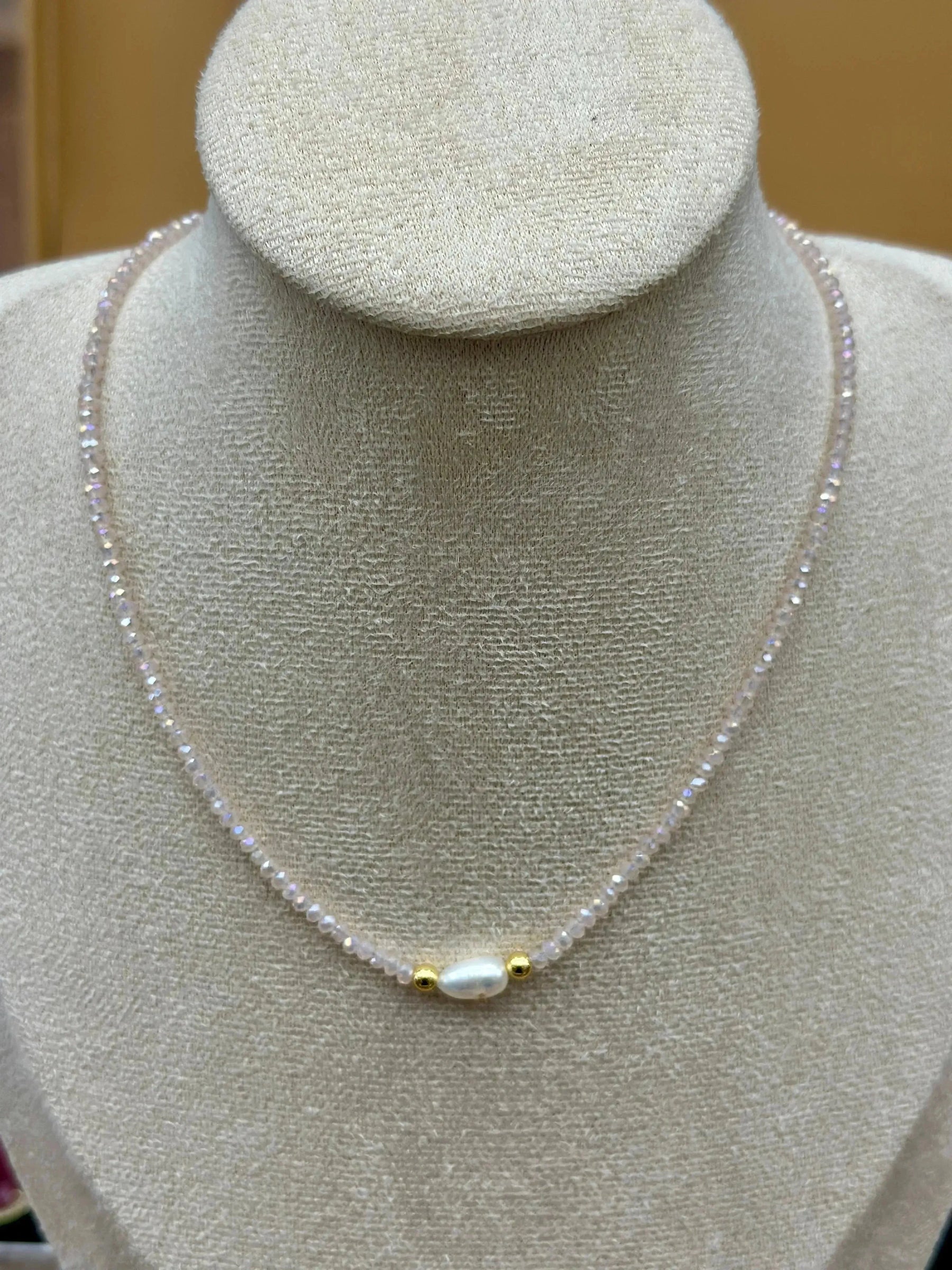 Lyv « ras du cou » Crystal necklace - Penelope Made This