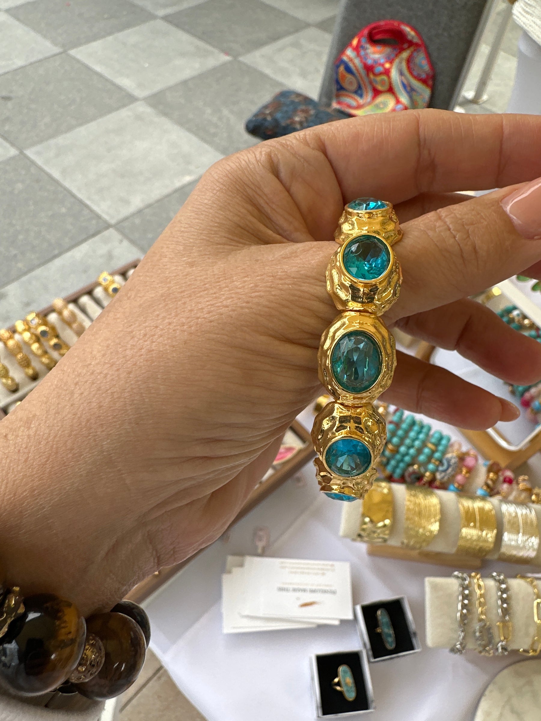 Anne 22K Cuff Bracelets | Gold Plated