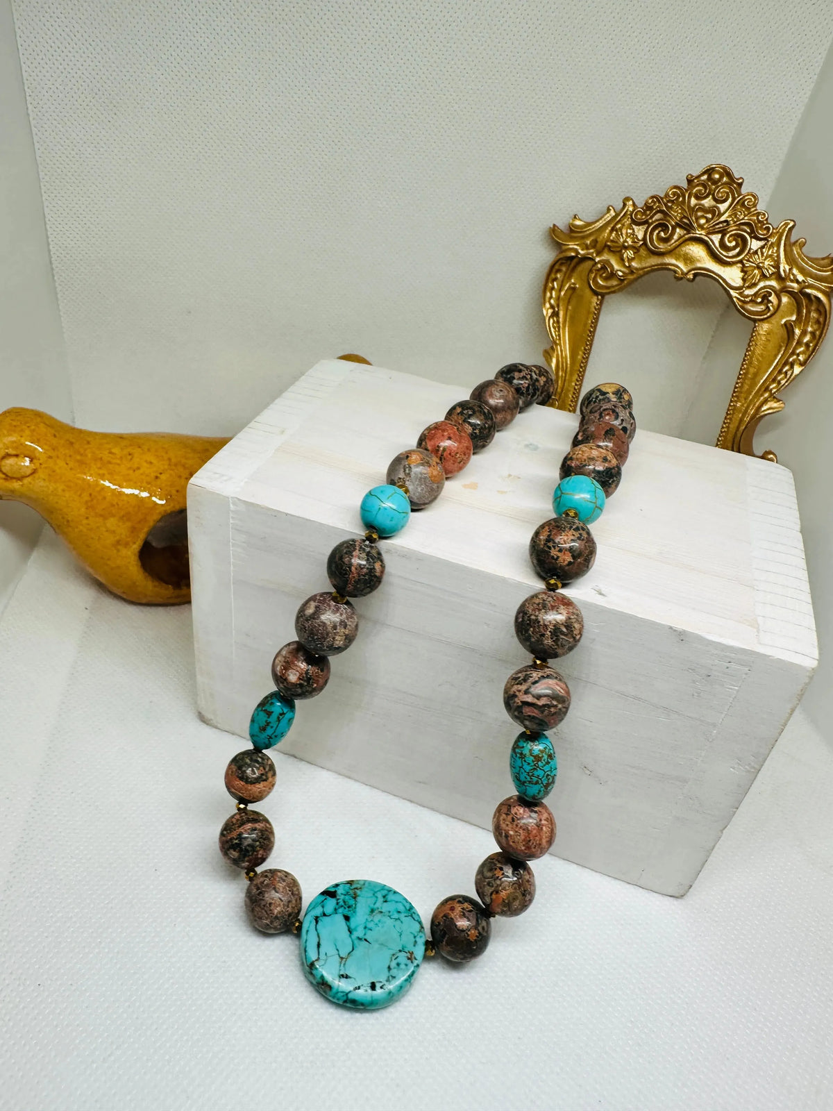 Daphne Turquoise and Agate Short Necklace