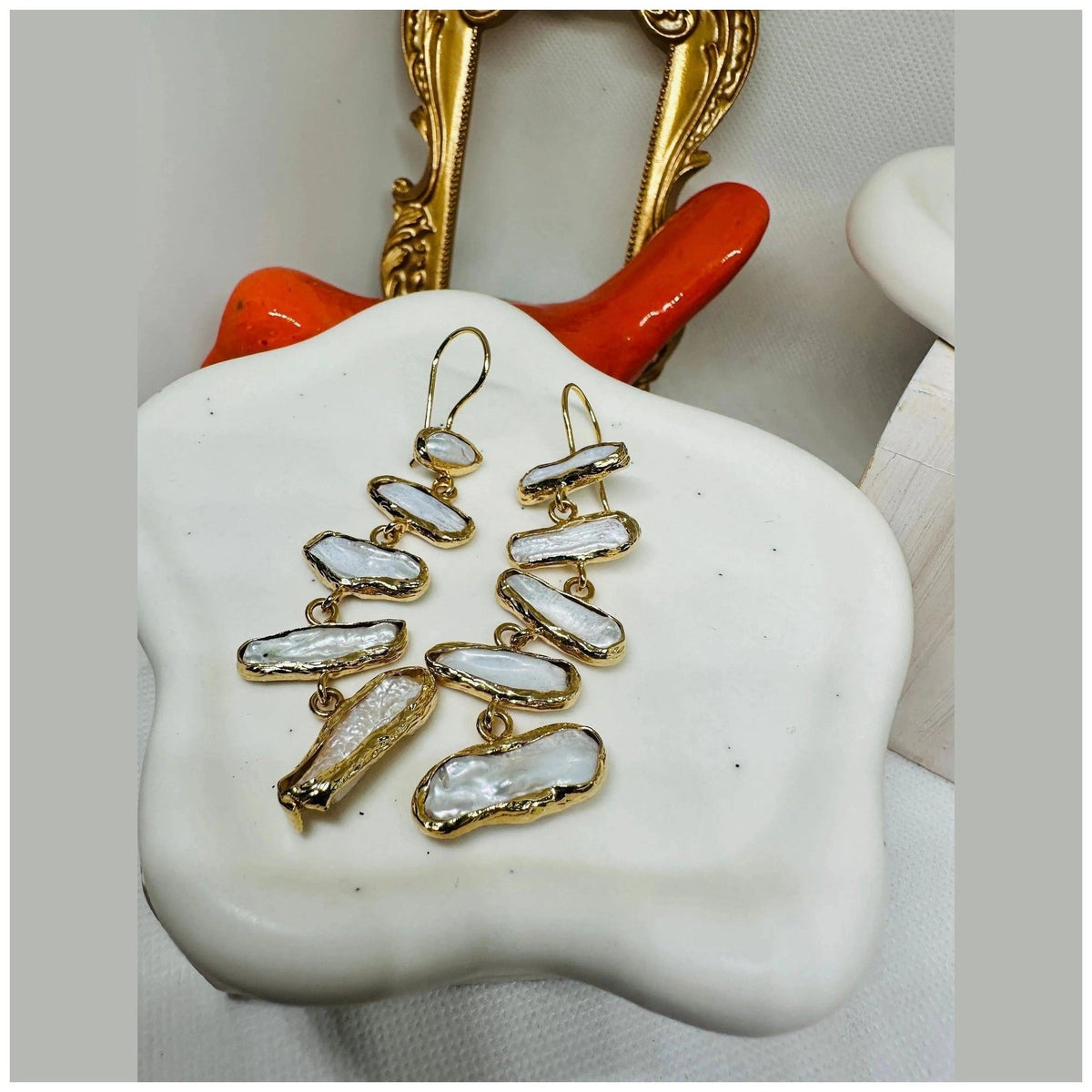 Agatha Baroque Pearl Dangling Earring - Penelope Made This 