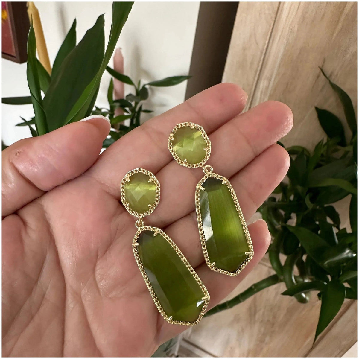 Alana Cat Eye Earrings - Penelope Made This 