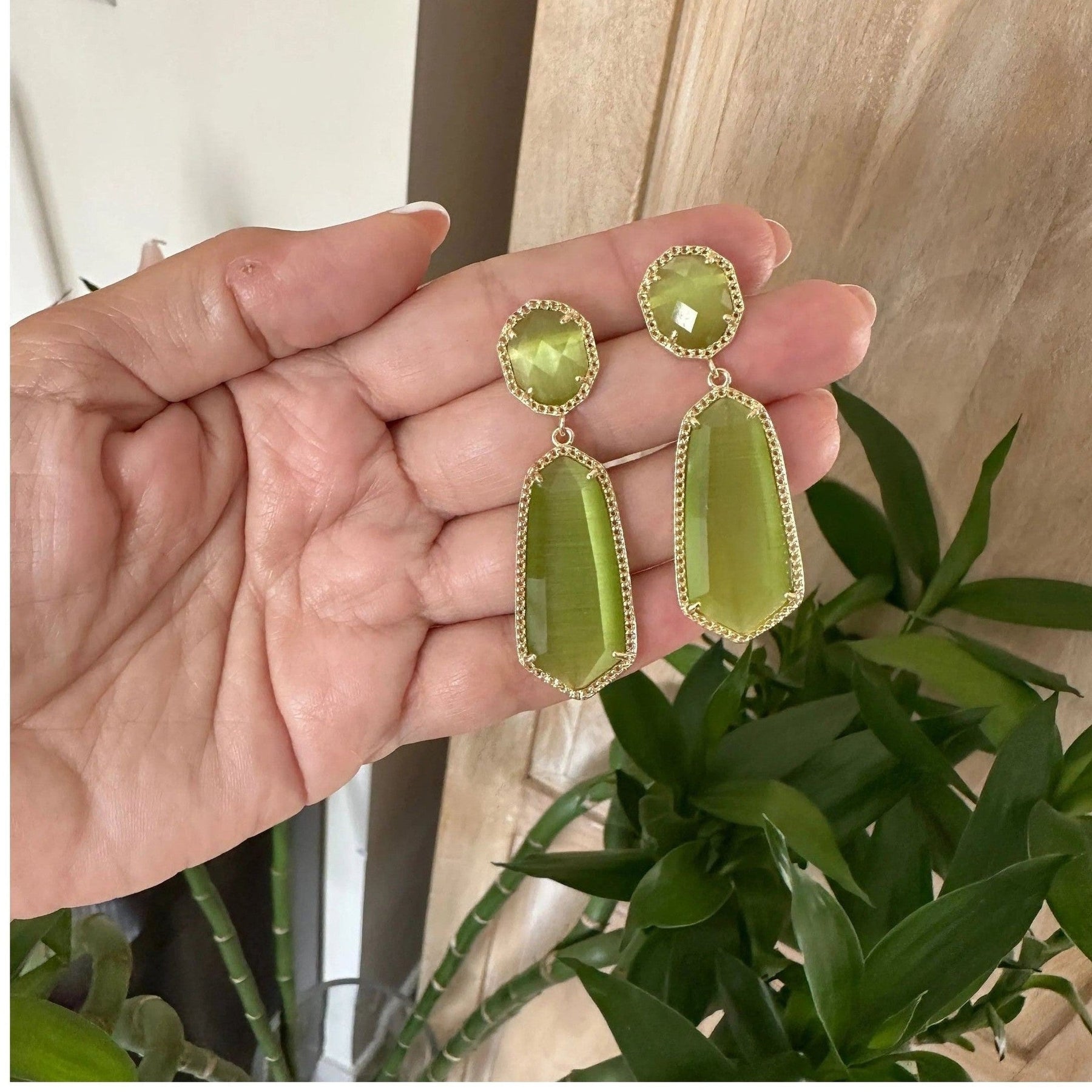 Alana Cat Eye Earrings - Penelope Made This 