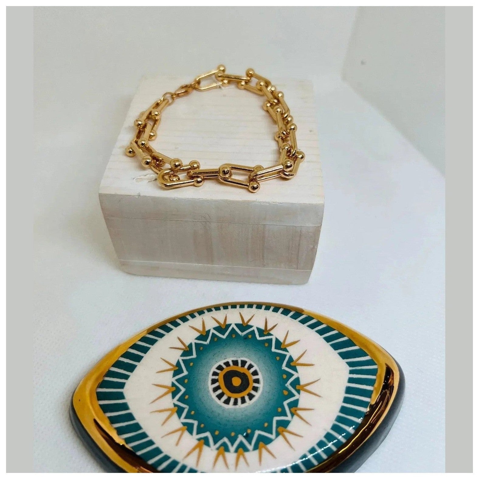 Anne 16K Gold Plated Bracelet - Penelope Made This 