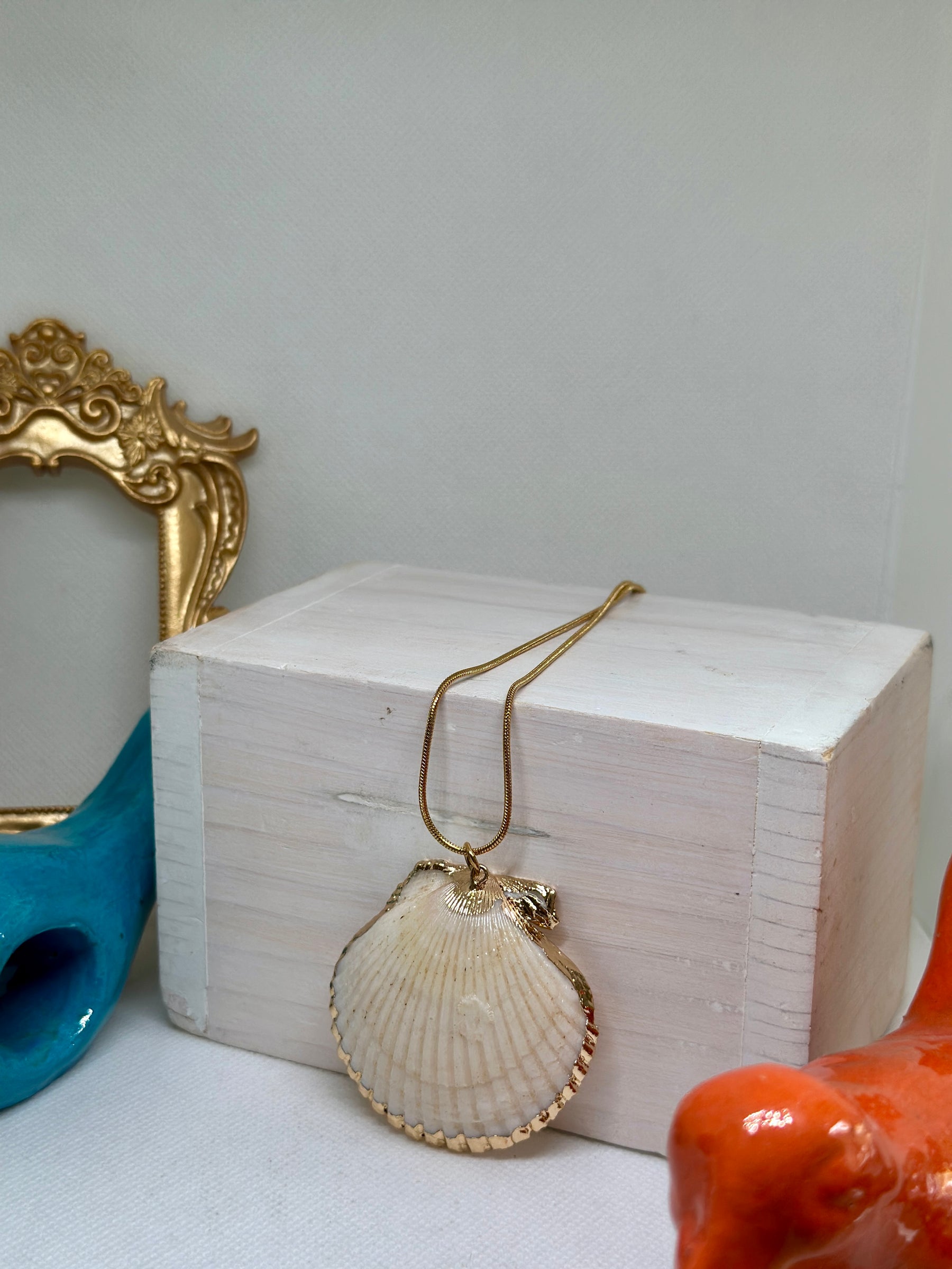 Anne Gold Plated Shell Pendant