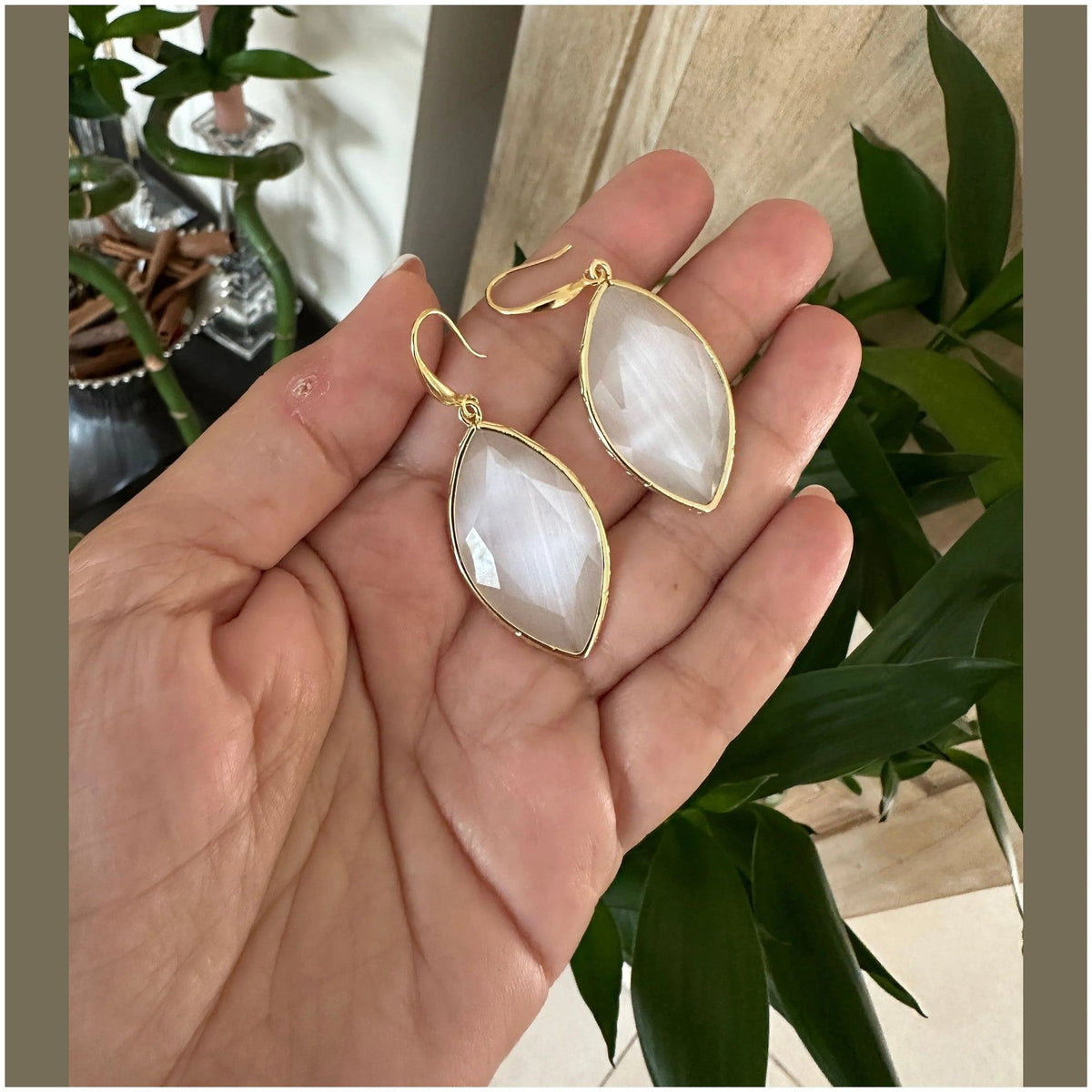 Hali Dangling Earrings - Penelope Made This 