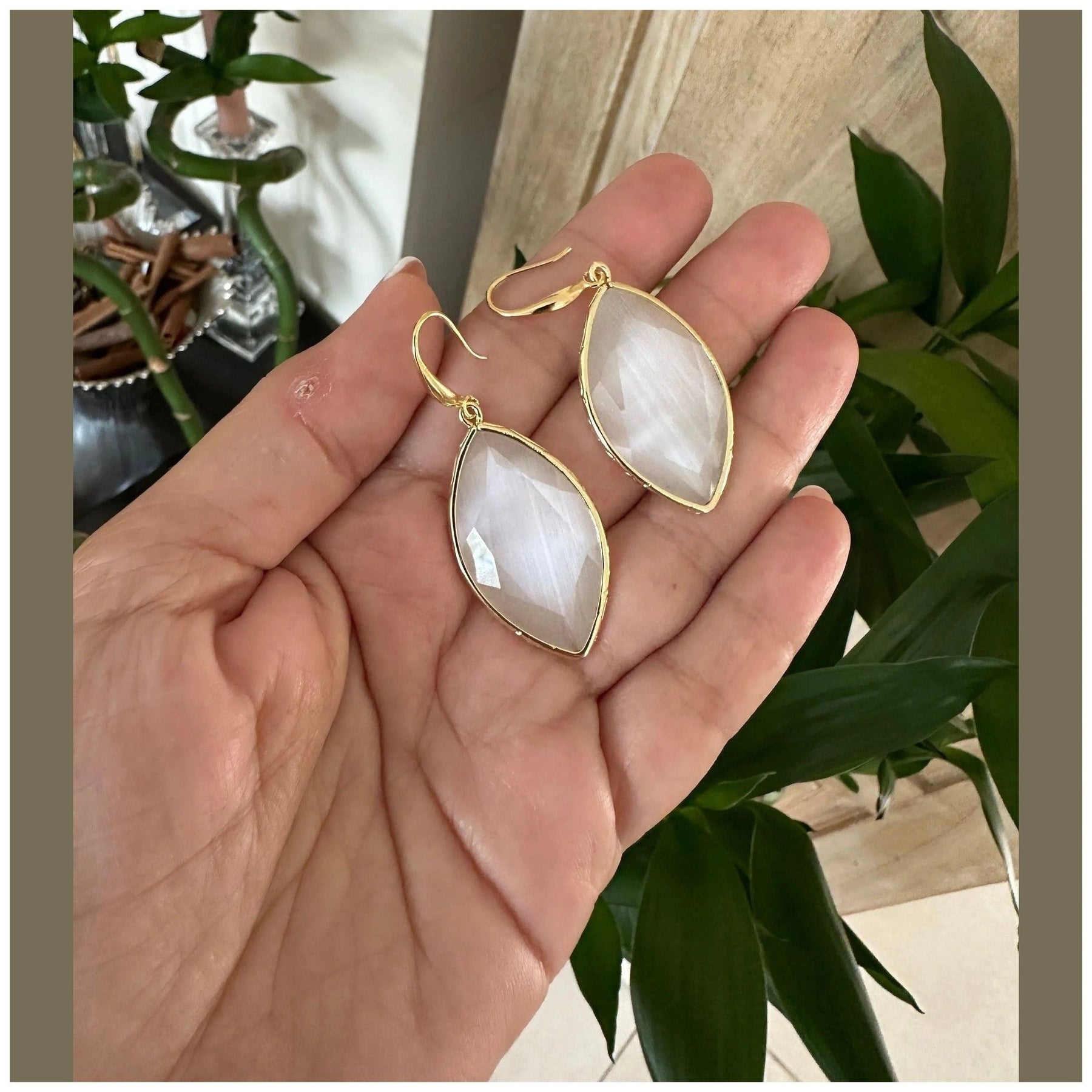 Hali Dangling Earrings - Penelope Made This 