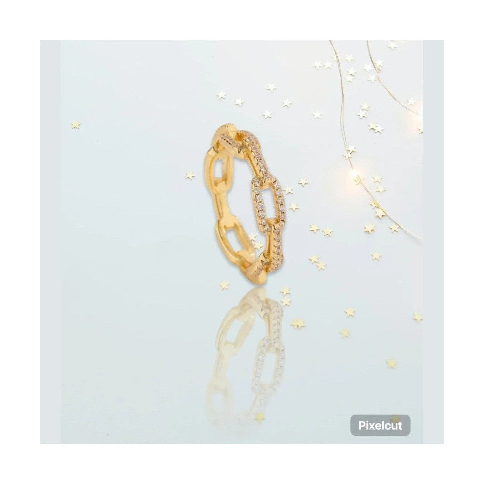 Gold-plated chain-link ring with clear stone accents and bohemian style