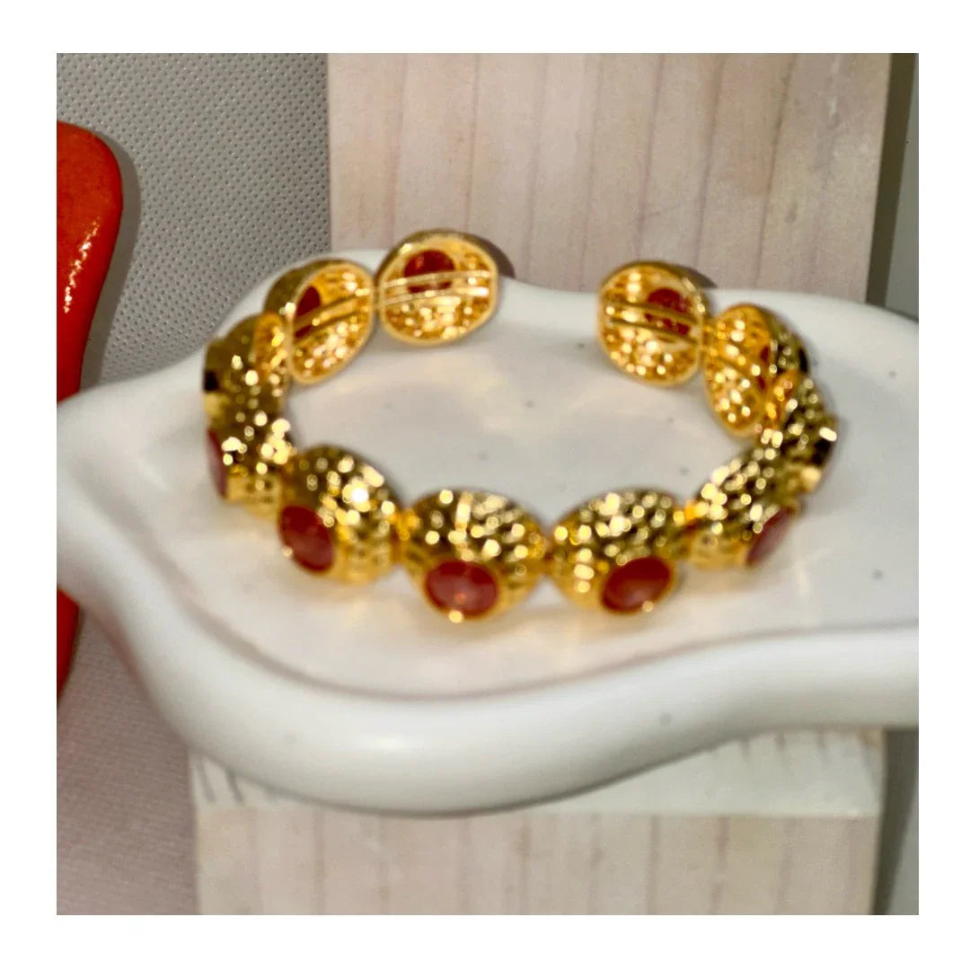 Anne 22K Cuff Bracelets | Gold Plated - Penelope Made This 