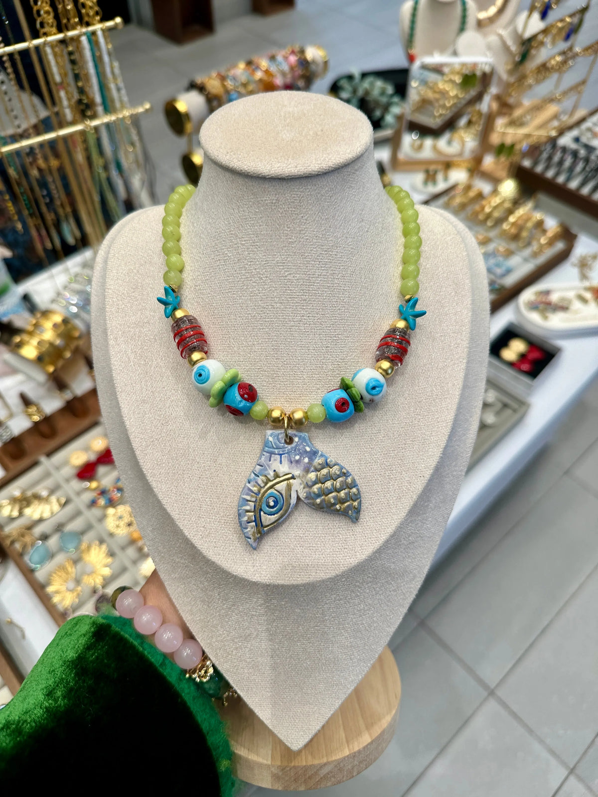 Daphne Quartz Necklace - Penelope Made This 