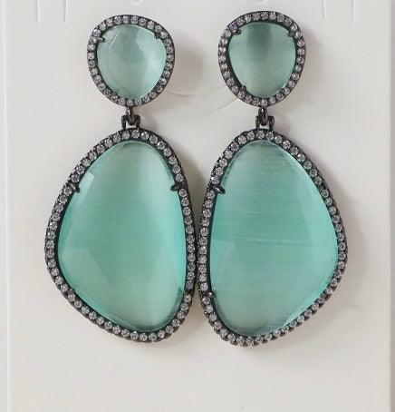 Helena Handmade Dangling Earrings | Light Turquoise | Black Rim أقراط - Penelope Made This Inc.